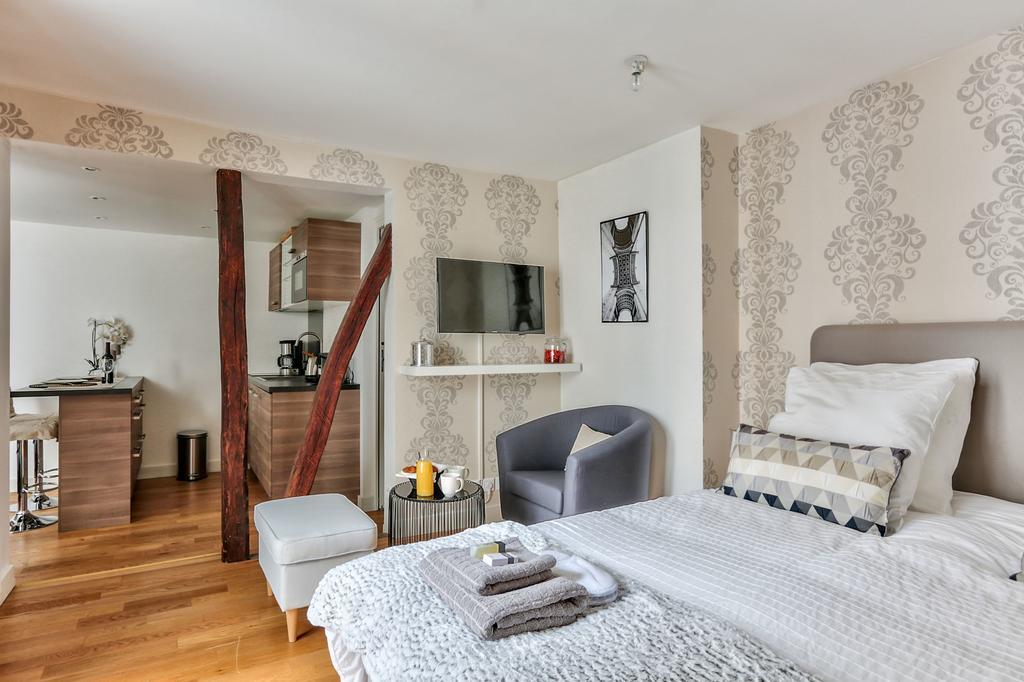 Love Nest In Saint Germain Paris Extérieur photo